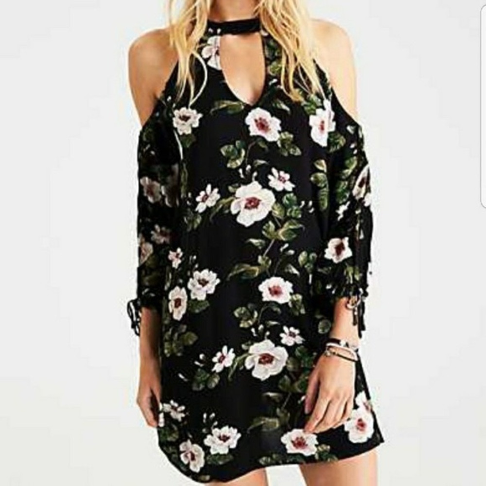 SOLD American Eagle NEW Black Cold Shoulder Mini Dress
